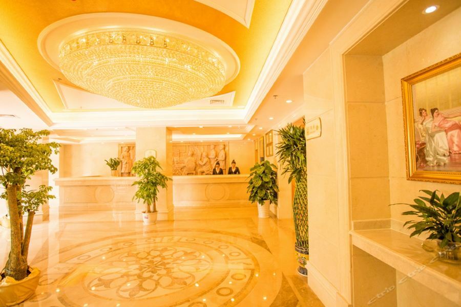 Vienna 3 Best Hotel Guangzhou Guangzhou Tower Exterior photo